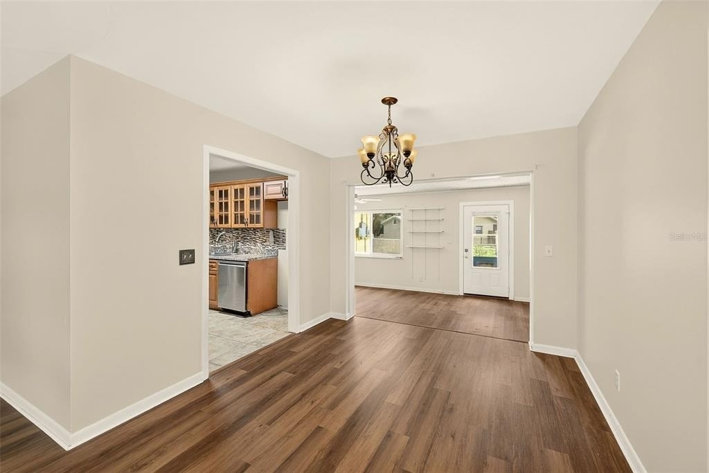 303 Saint Augustine Avenue - Photo 6