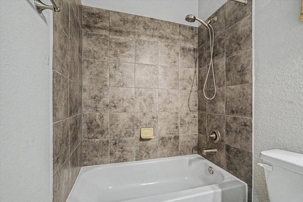 16534 Twinwalker Drive - Photo 16