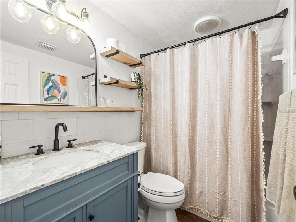 3138 W Varn Avenue - Photo 6