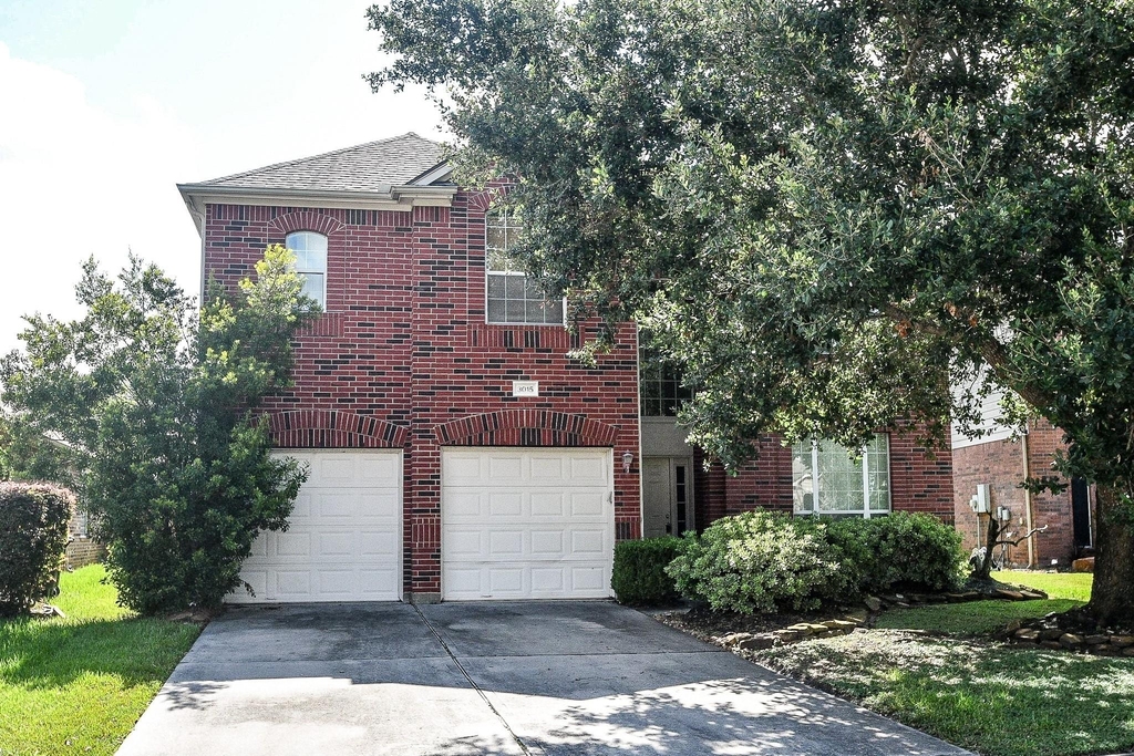 3015 Darby Brook Drive - Photo 1