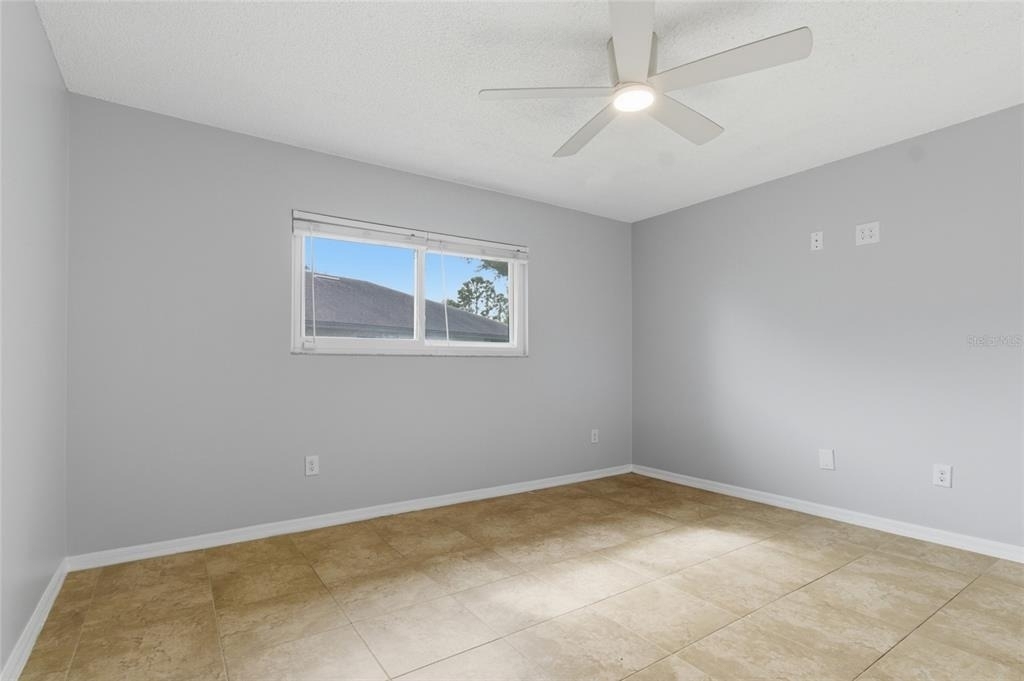 2701 Countryside Boulevard - Photo 18