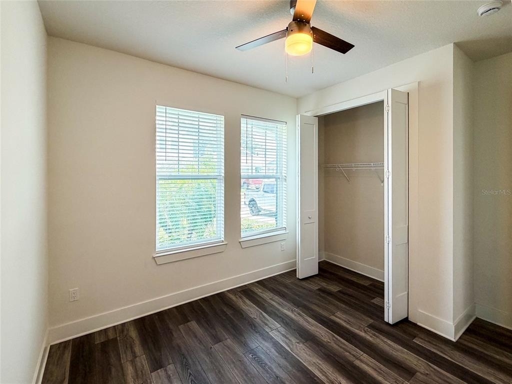 2065 Paragon Circle W - Photo 11