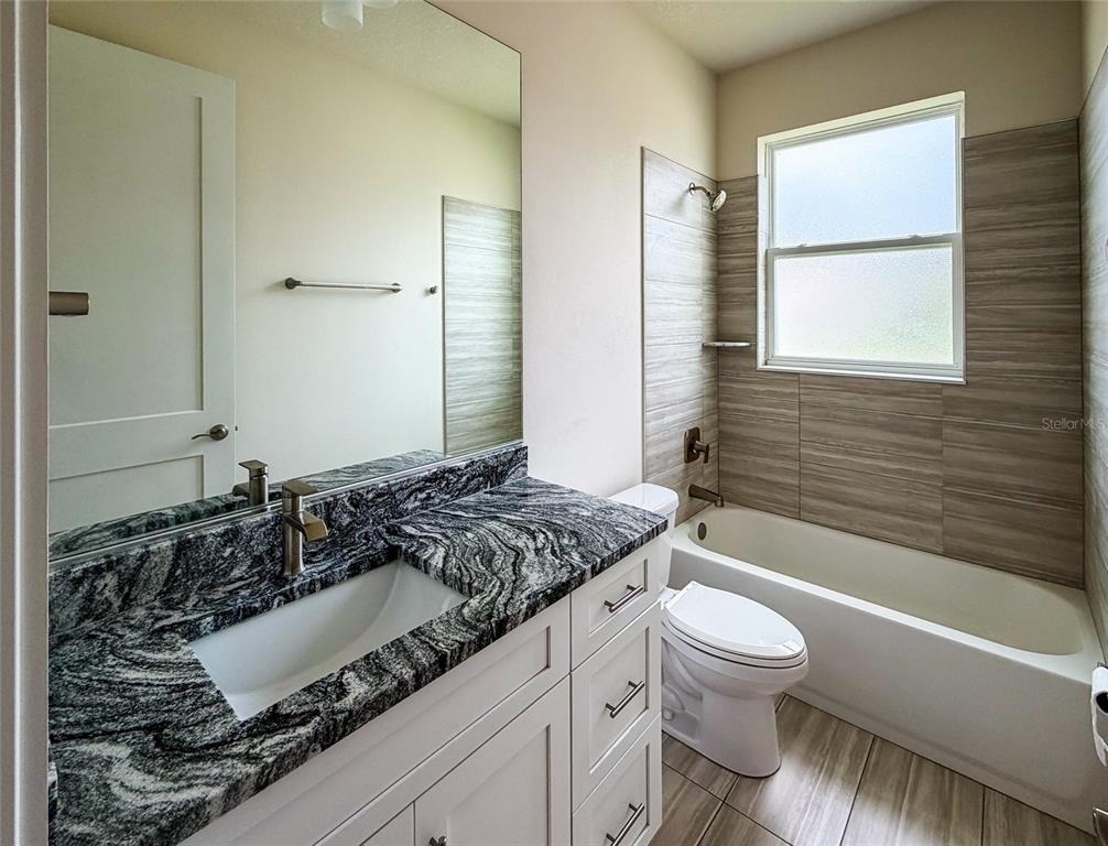 2065 Paragon Circle W - Photo 12