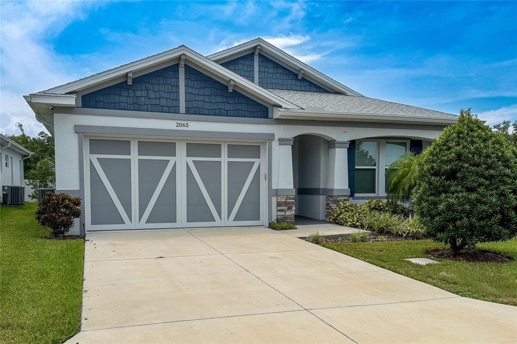 2065 Paragon Circle W - Photo 0
