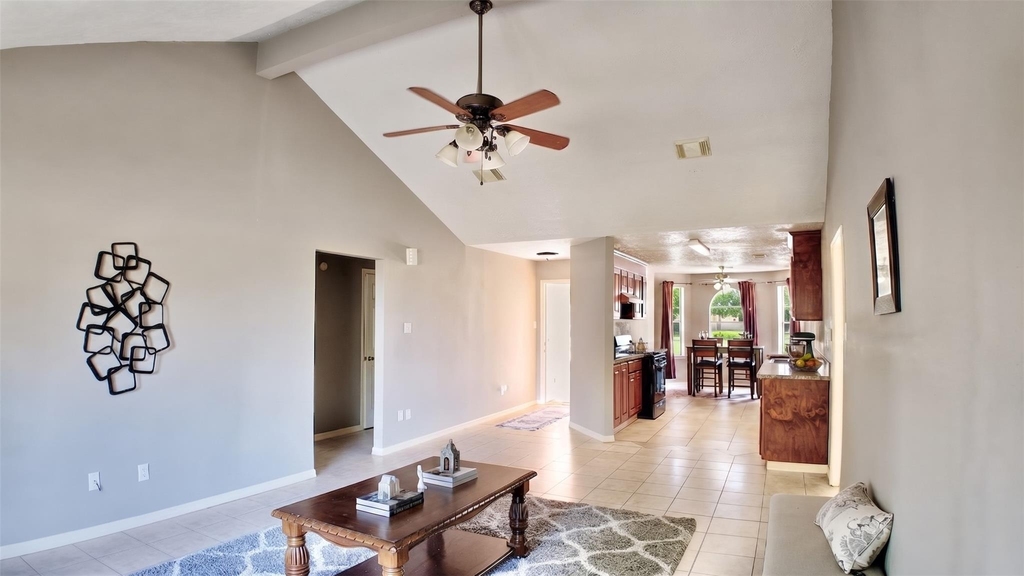 13624 Sableglen Street - Photo 7