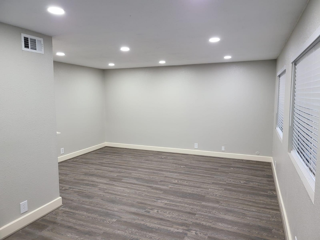11002 Hammerly Boulevard - Photo 11
