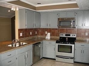 8435 Quail Hills Drive - Photo 1