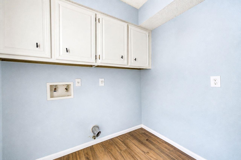 1846 Hollister Street - Photo 25
