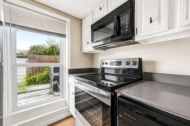1846 Hollister Street - Photo 8