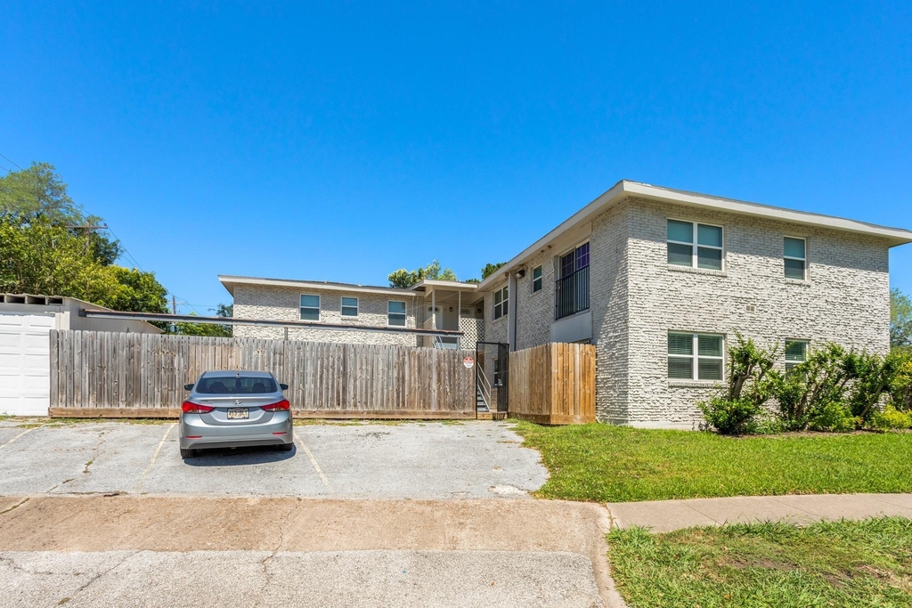 3601 Murworth Drive - Photo 5