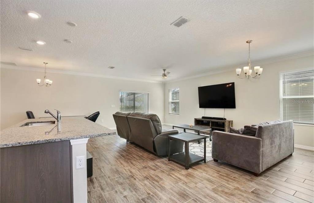 492 Pinecrest Loop - Photo 5