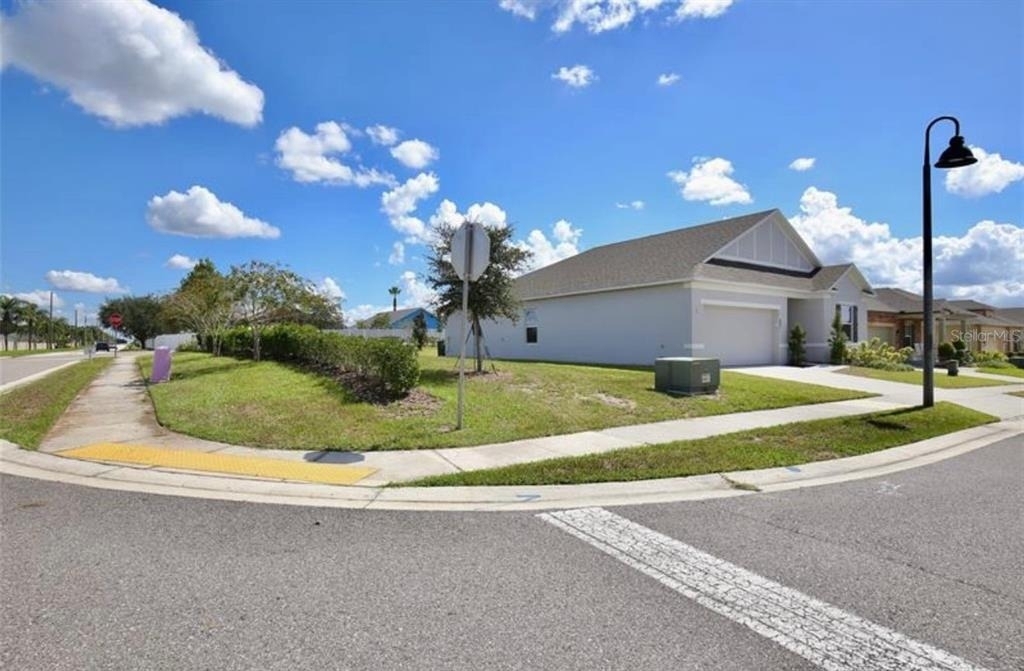 492 Pinecrest Loop - Photo 3