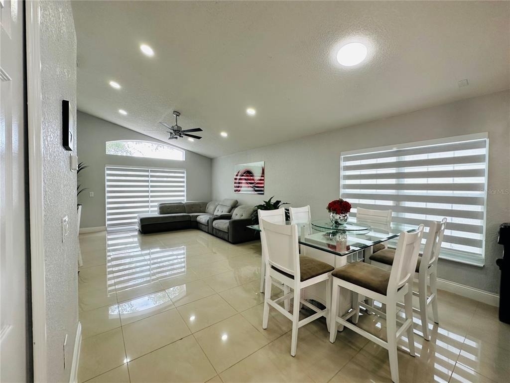 8885 Palisades Beach Avenue - Photo 5