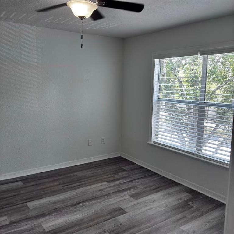 8939 Latrec Avenue - Photo 8