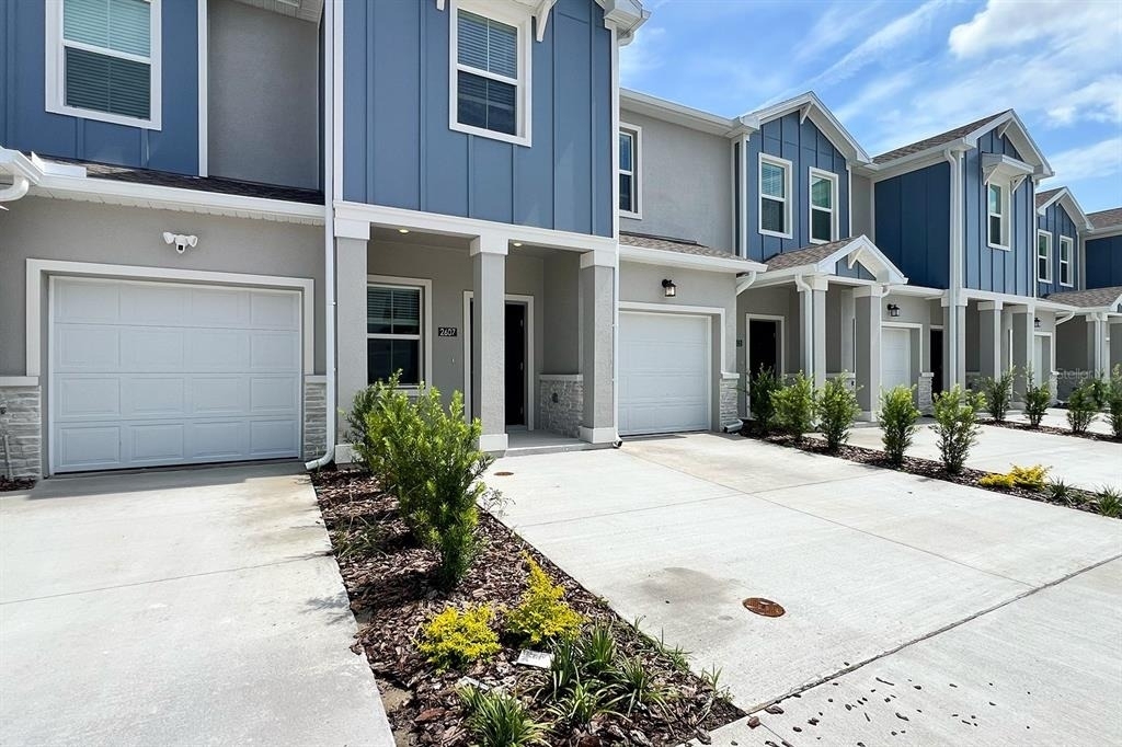 2607 Skyline Loop - Photo 3