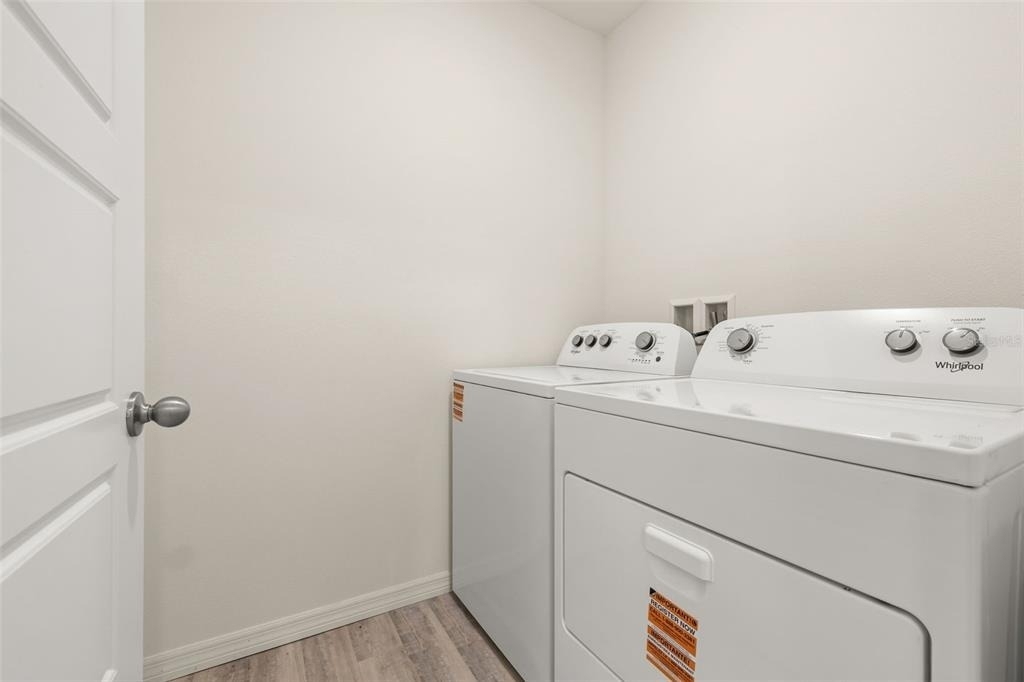 1078 Clay Boulevard - Photo 17