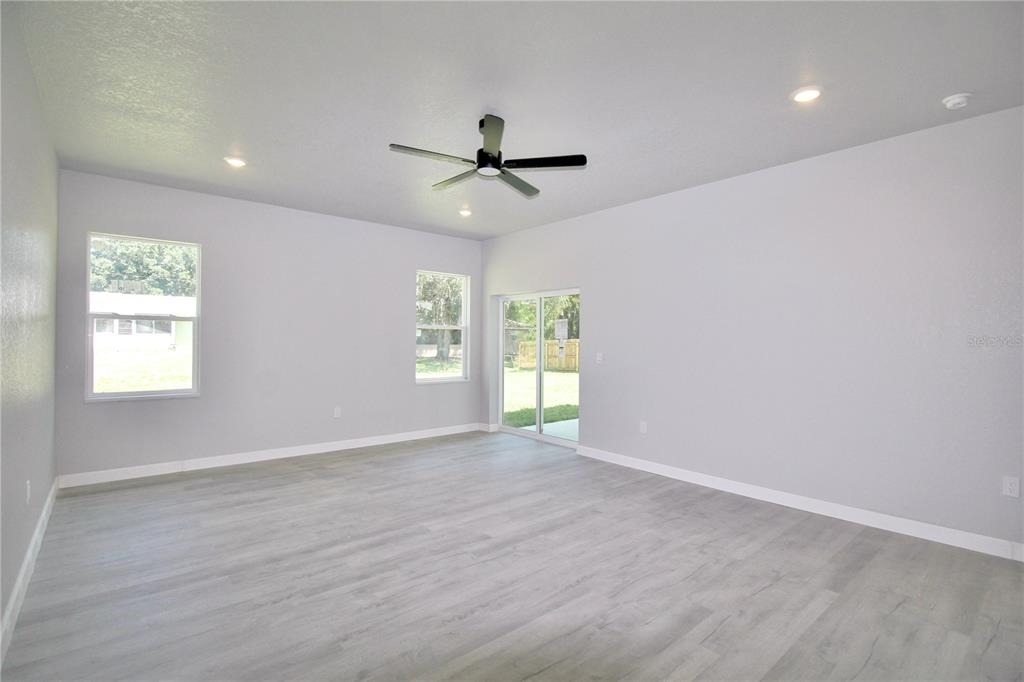 4000 Garienda Avenue - Photo 16