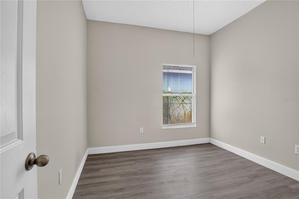 121 Aurelia Court - Photo 24