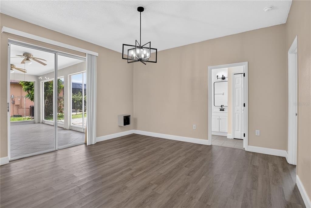121 Aurelia Court - Photo 14