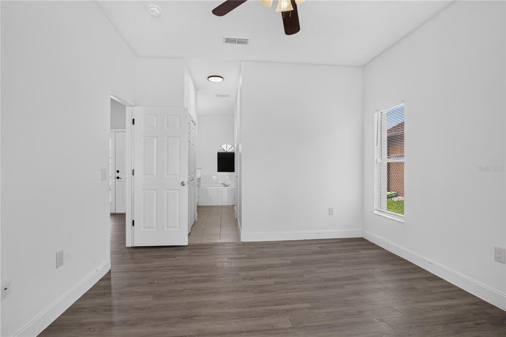 121 Aurelia Court - Photo 6