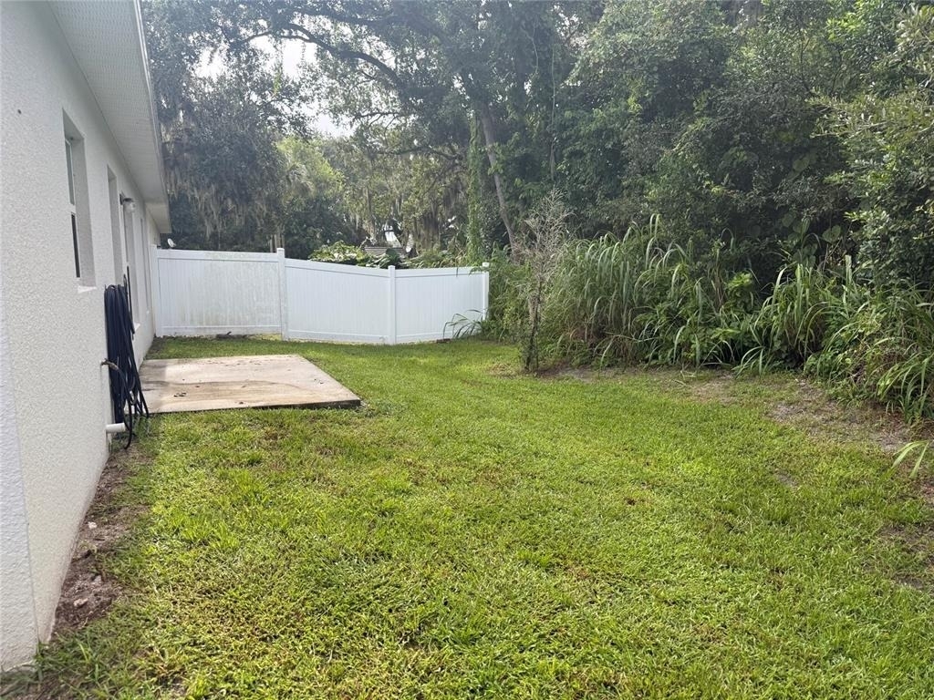 1308 Bond - Photo 17