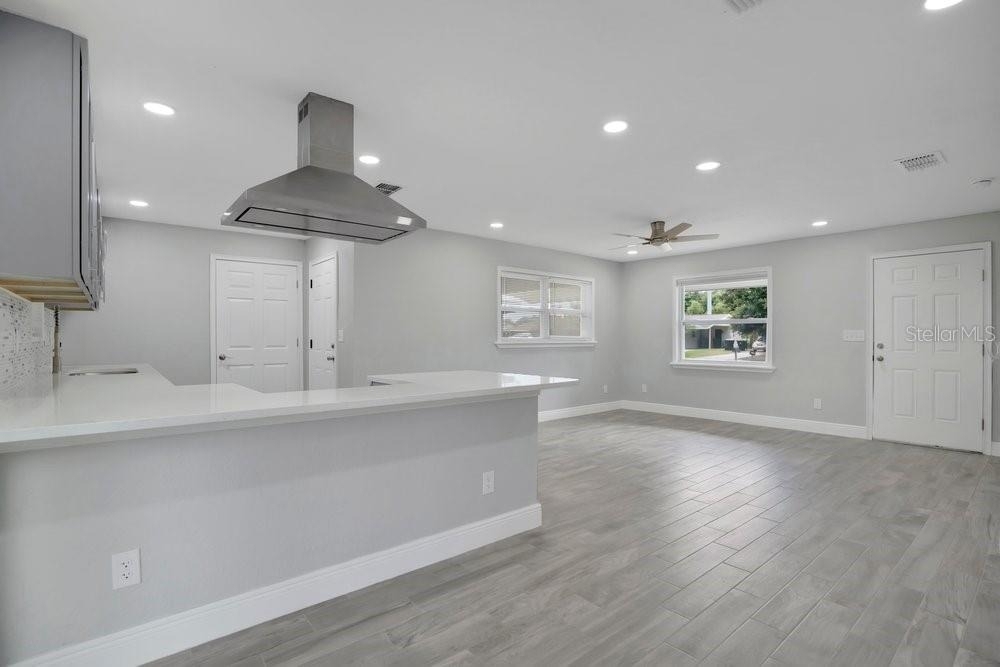 2115 Messina Avenue - Photo 7