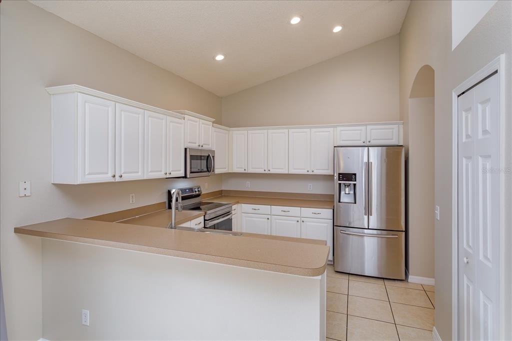 5537 Burlwood Drive - Photo 7