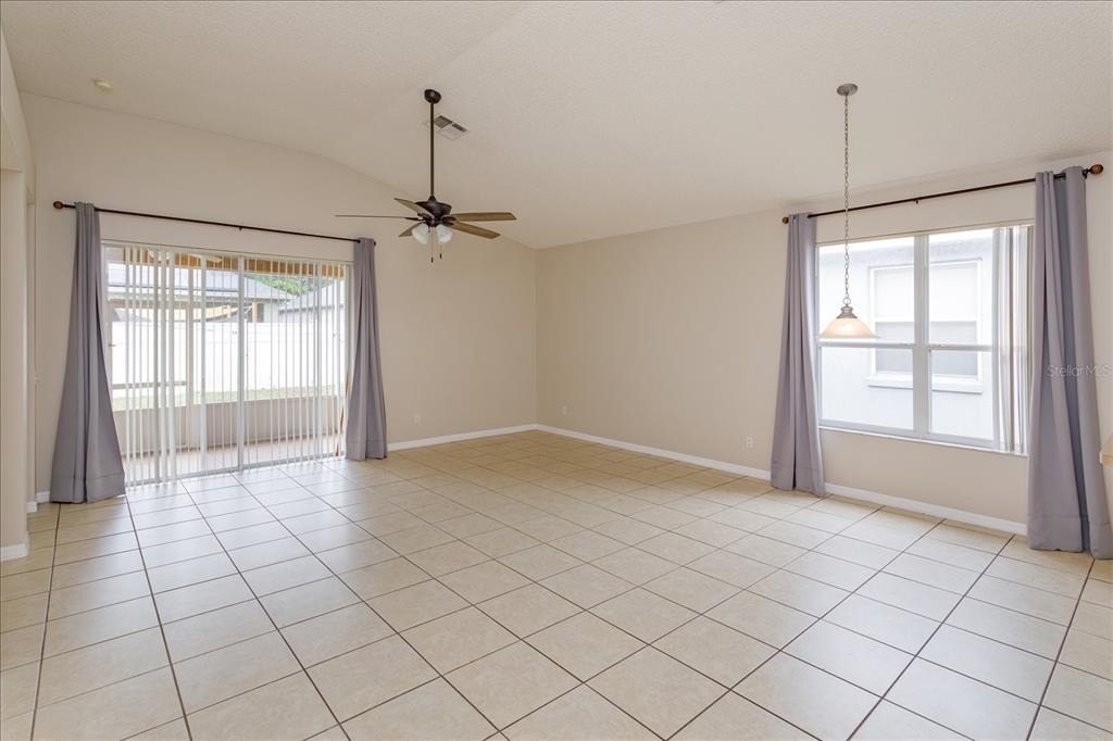 5537 Burlwood Drive - Photo 12
