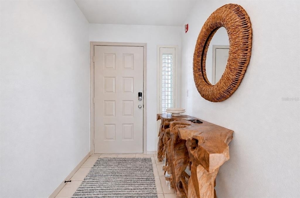 460 Bouchelle Drive - Photo 4
