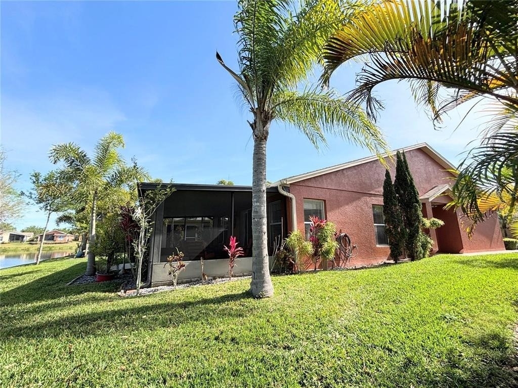 585 Grand Canal Drive - Photo 2