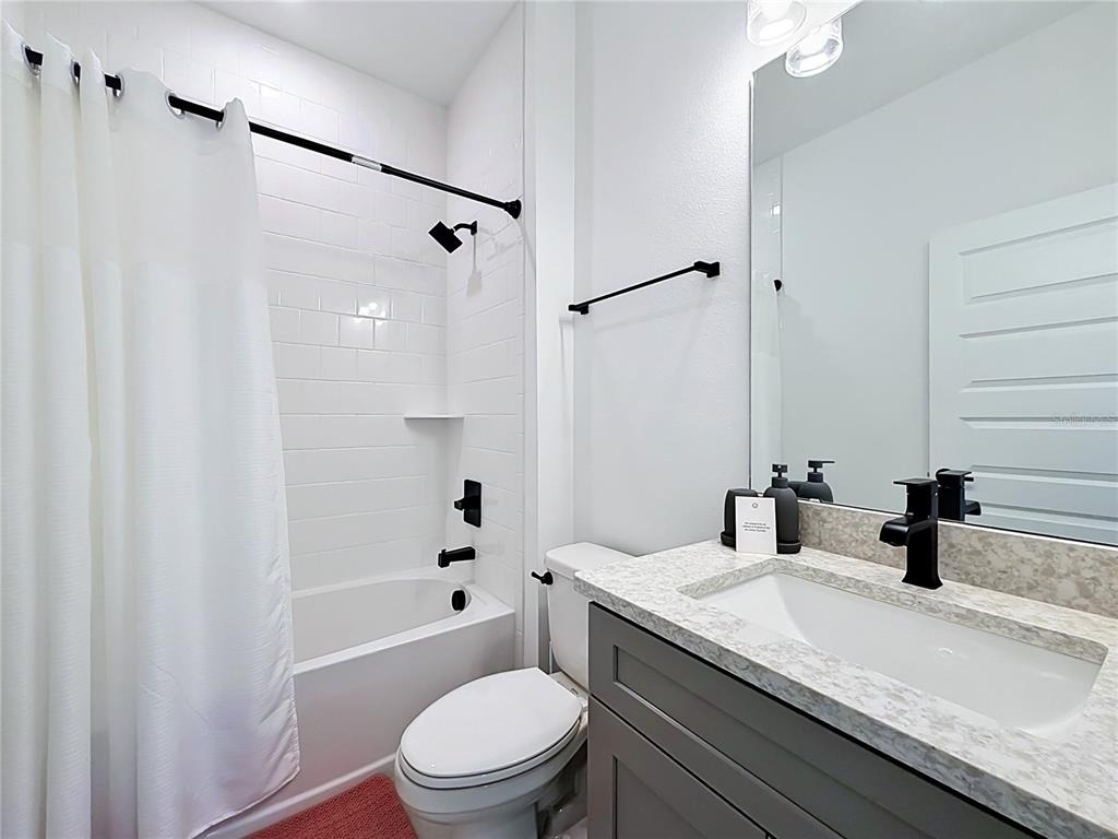 13568 Autumn Harvest Avenue - Photo 16