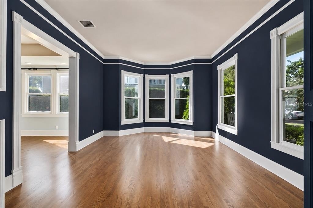 1119 Belleaire Circle - Photo 11