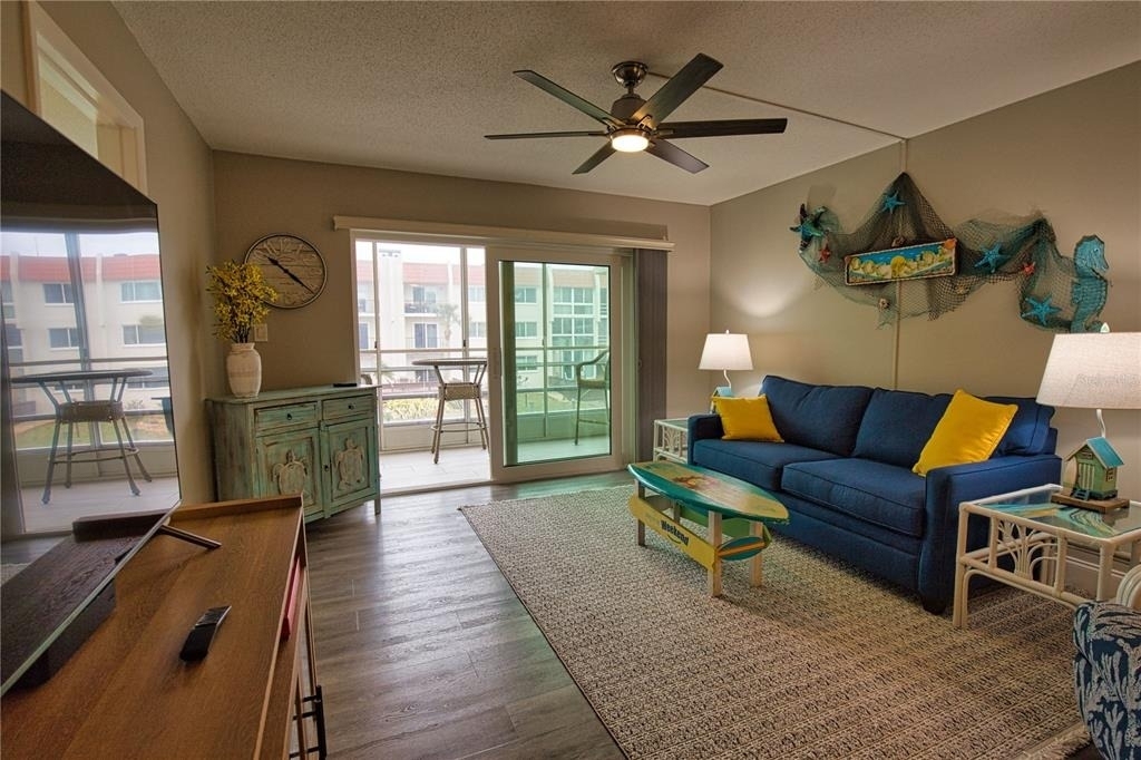 240 Santa Maria Street - Photo 10