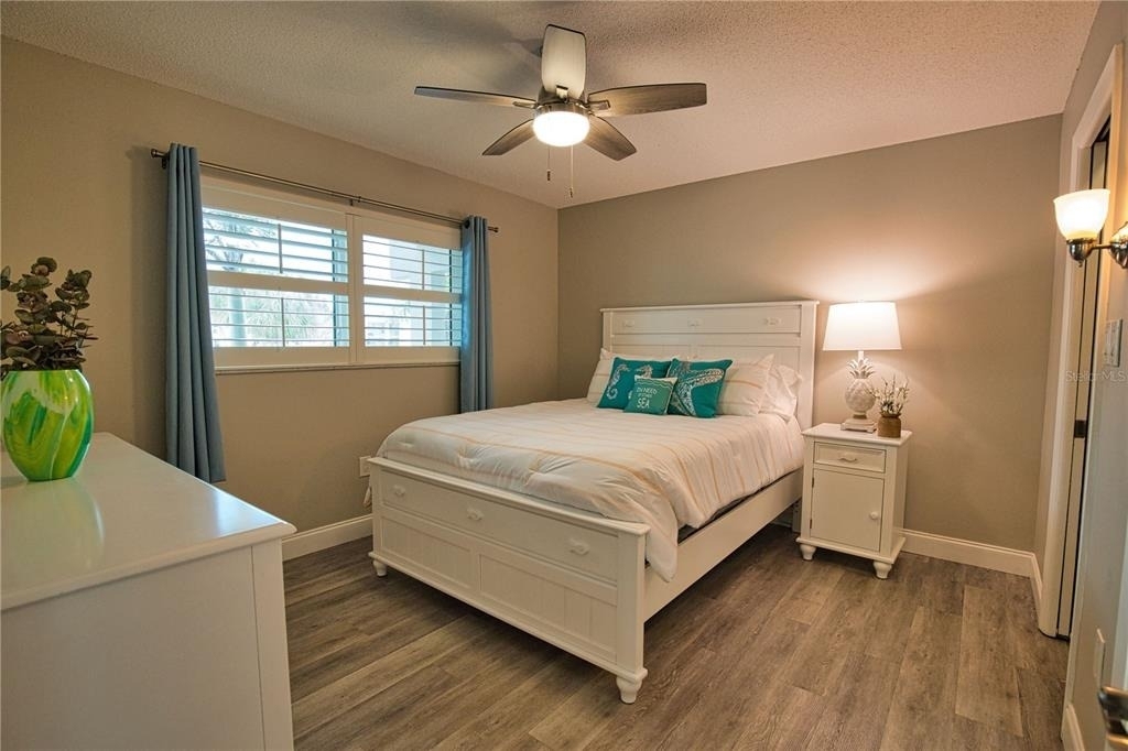 240 Santa Maria Street - Photo 20