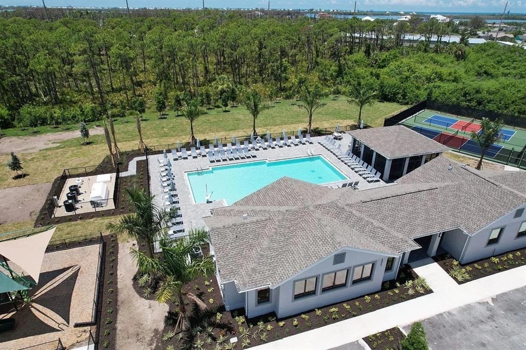 8535 Saint Kitts Circle - Photo 1