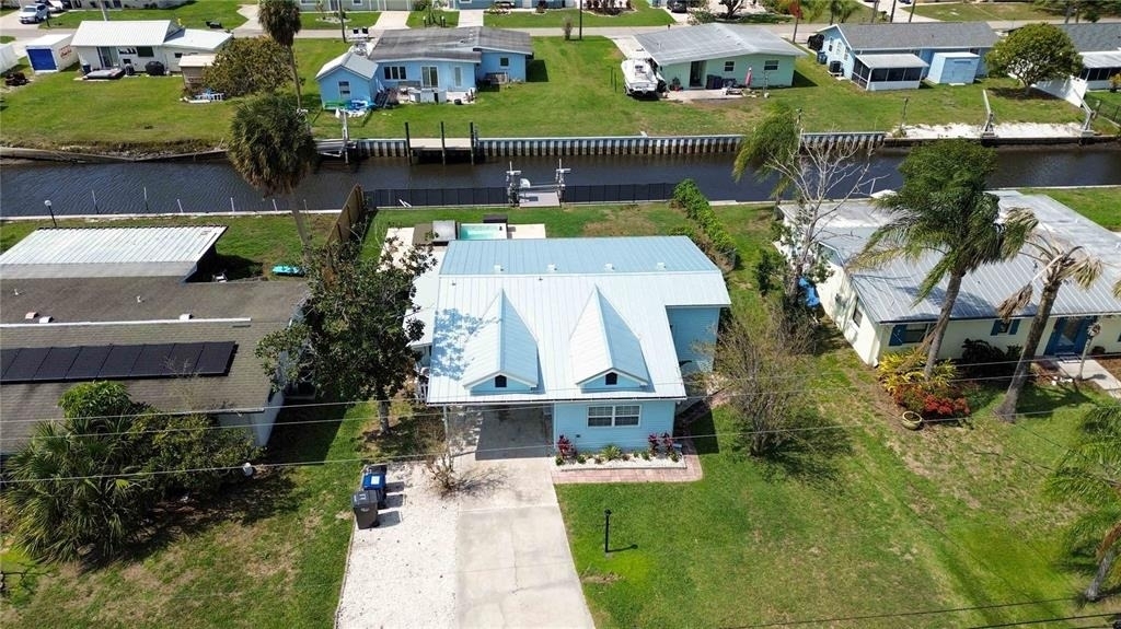 607 Manatee Avenue - Photo 33