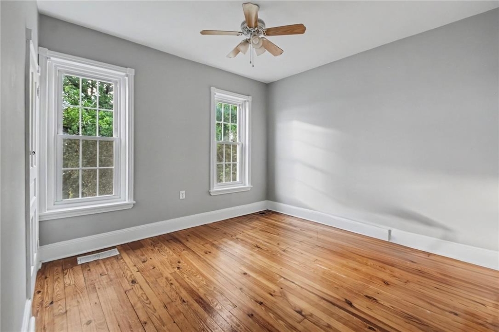 350 Dupont Street - Photo 5