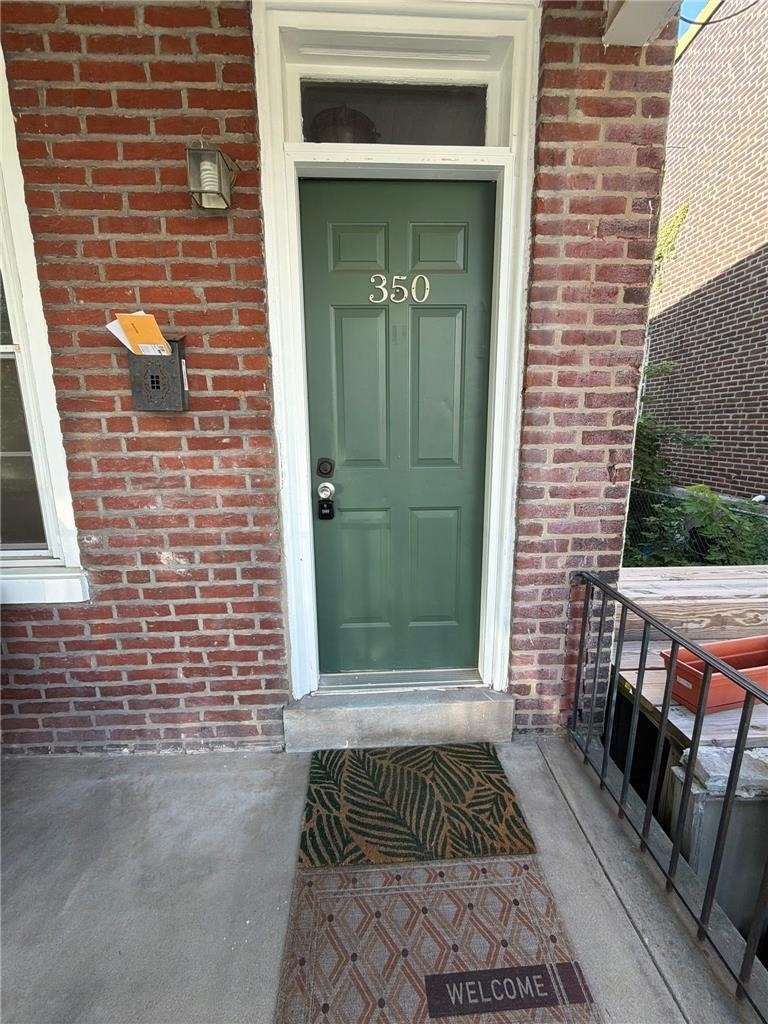 350 Dupont Street - Photo 10