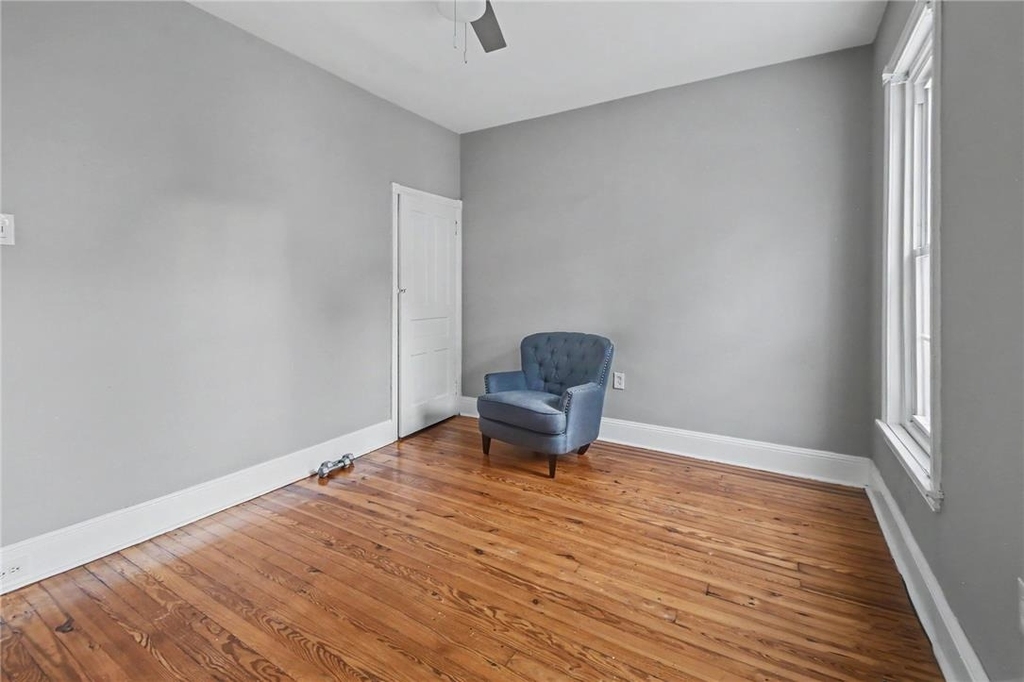 350 Dupont Street - Photo 6