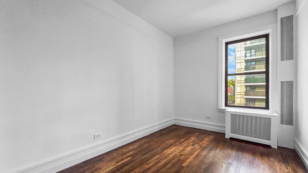 600 West 178th Street - Photo 6