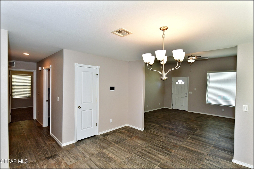 963 Aircoupe Way - Photo 12
