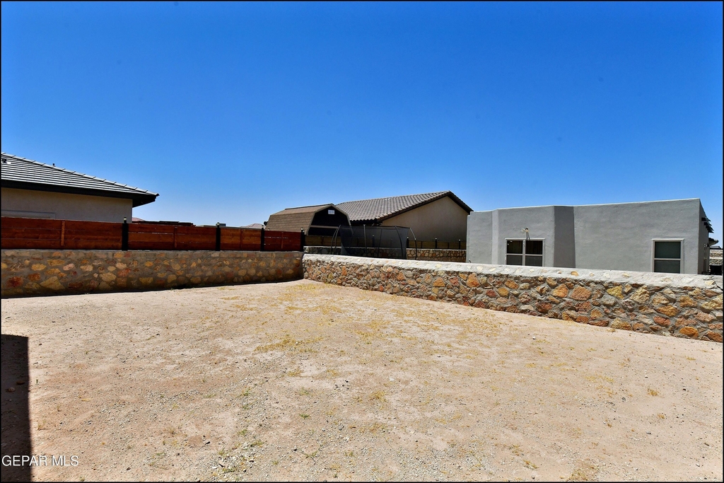 963 Aircoupe Way - Photo 44