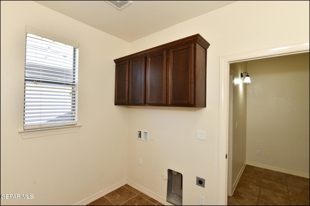 14309 S Cave Avenue - Photo 49