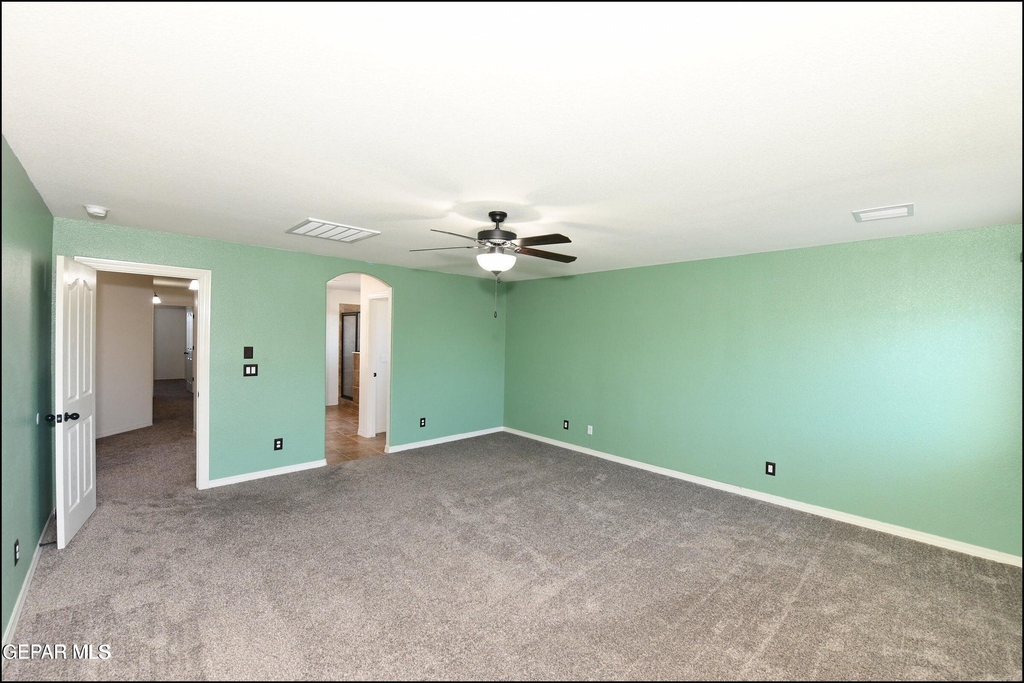 14309 S Cave Avenue - Photo 39
