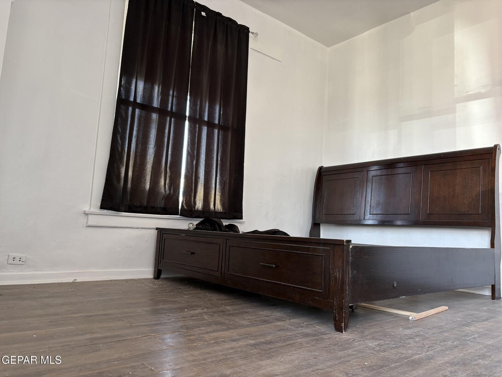 1800 Montana Avenue - Photo 1