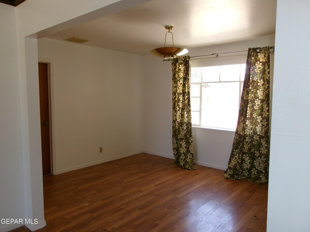 3500 Olympic Avenue - Photo 2