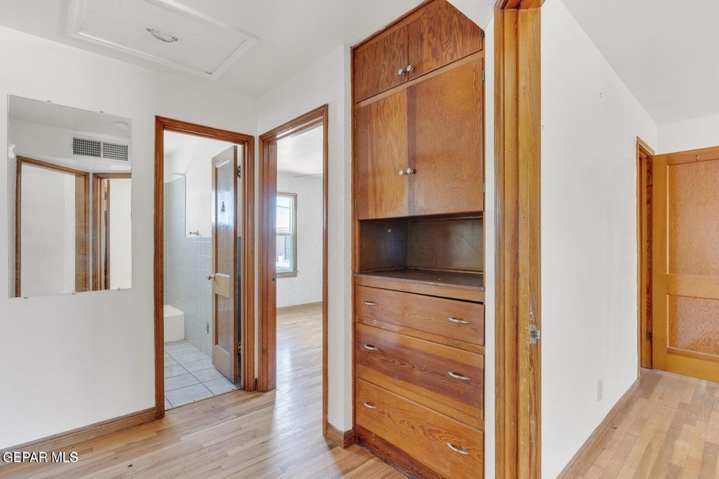 5608 Pollard Street - Photo 7