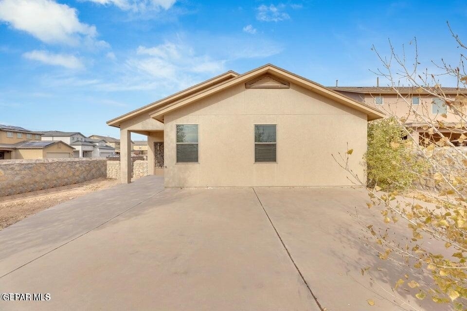 14652 Oldenberg Court - Photo 10