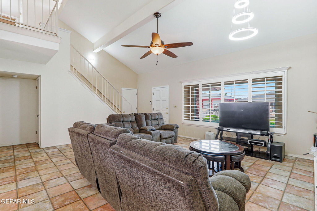 4504 Maj Sprague Avenue - Photo 2