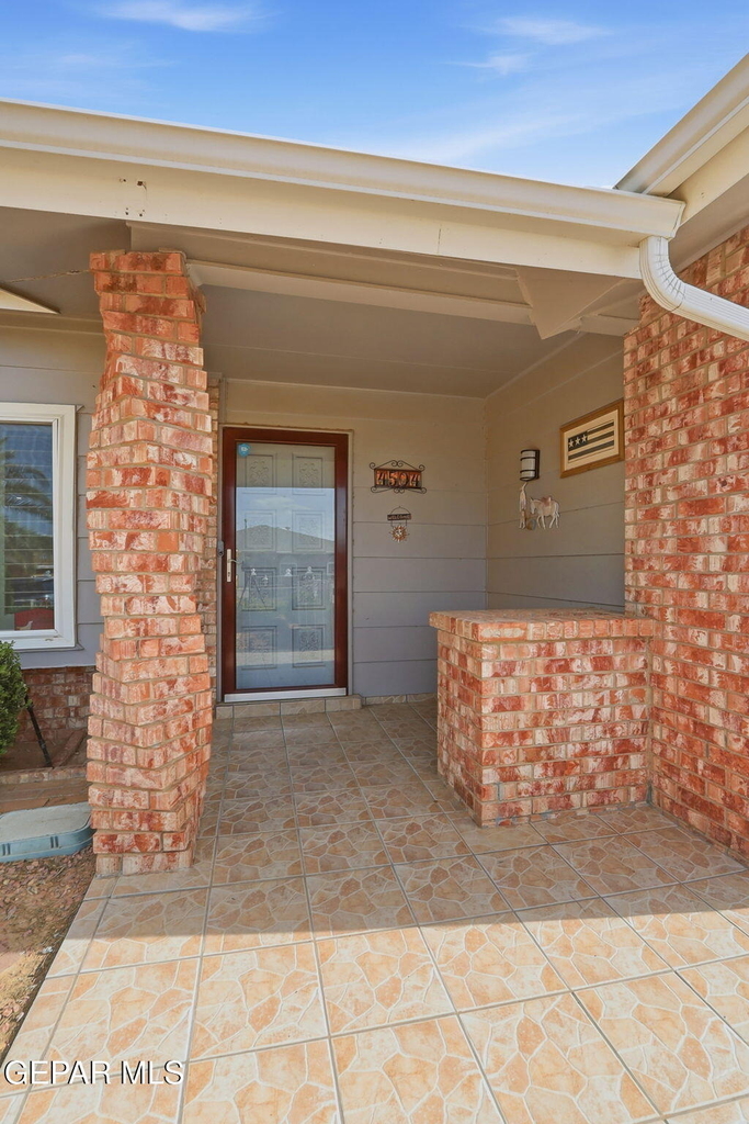 4504 Maj Sprague Avenue - Photo 1